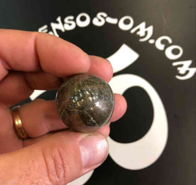 Huevo Pirita 4 cm